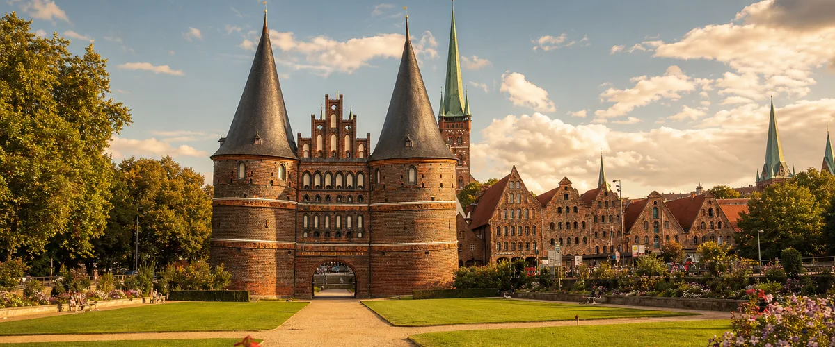 Hafen Lübeck — CK Internationale Zollagentur, Spezialist für RoRo-Fracht und Ostseehandel